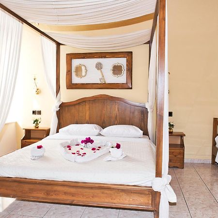 Naftilos Guest House Kala Nera Esterno foto
