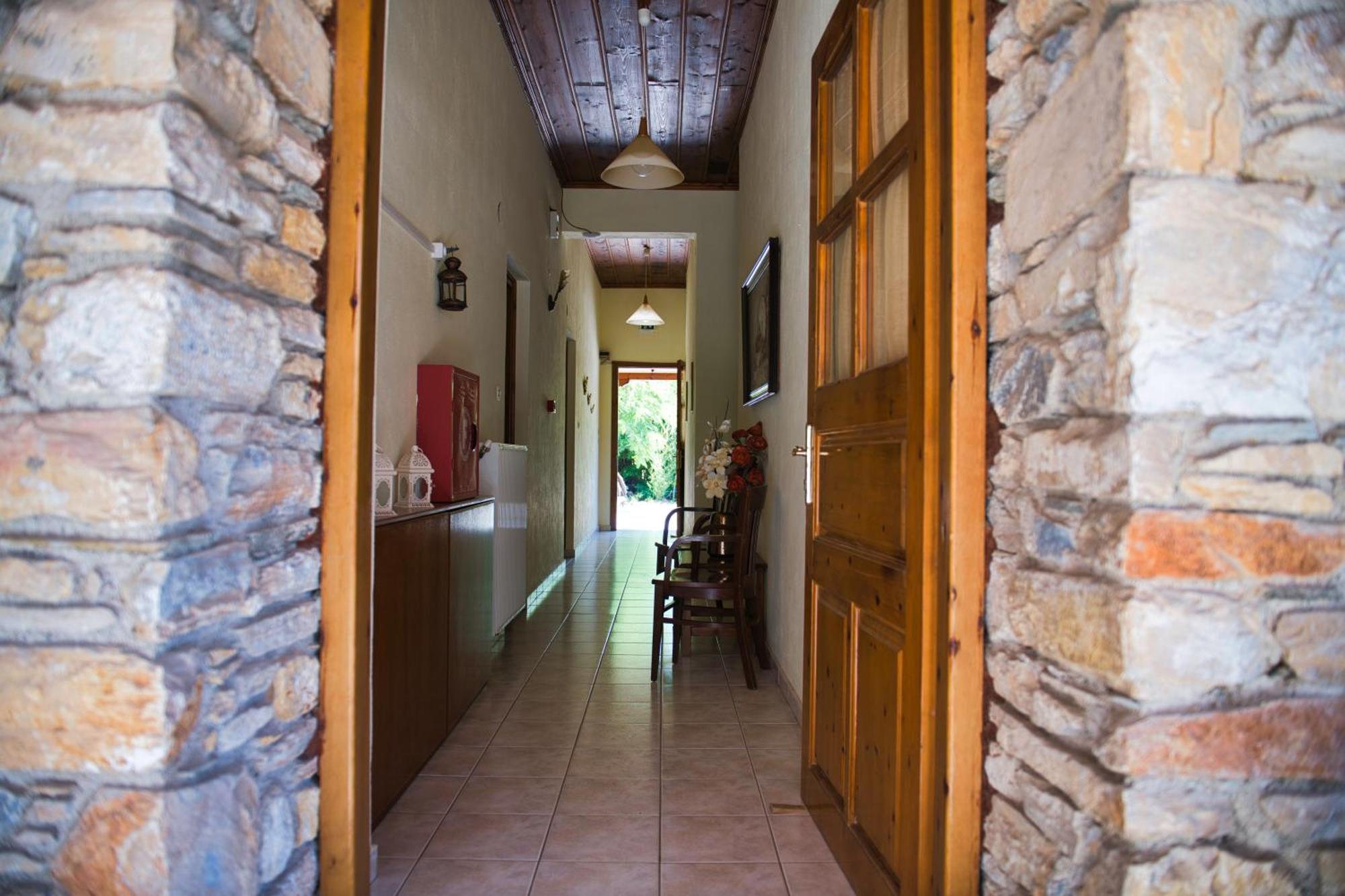 Naftilos Guest House Kala Nera Esterno foto