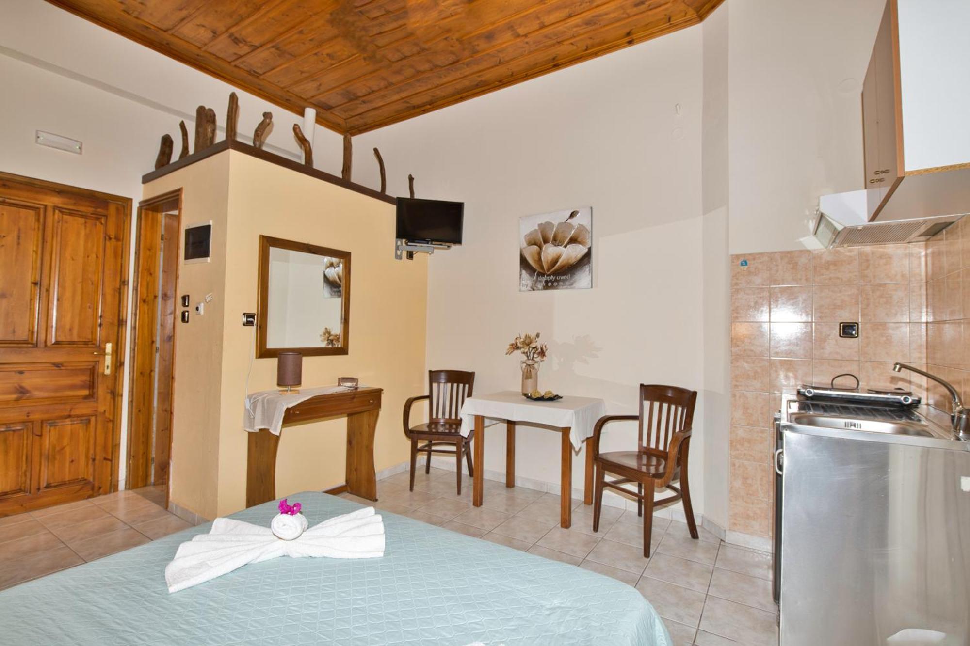 Naftilos Guest House Kala Nera Esterno foto