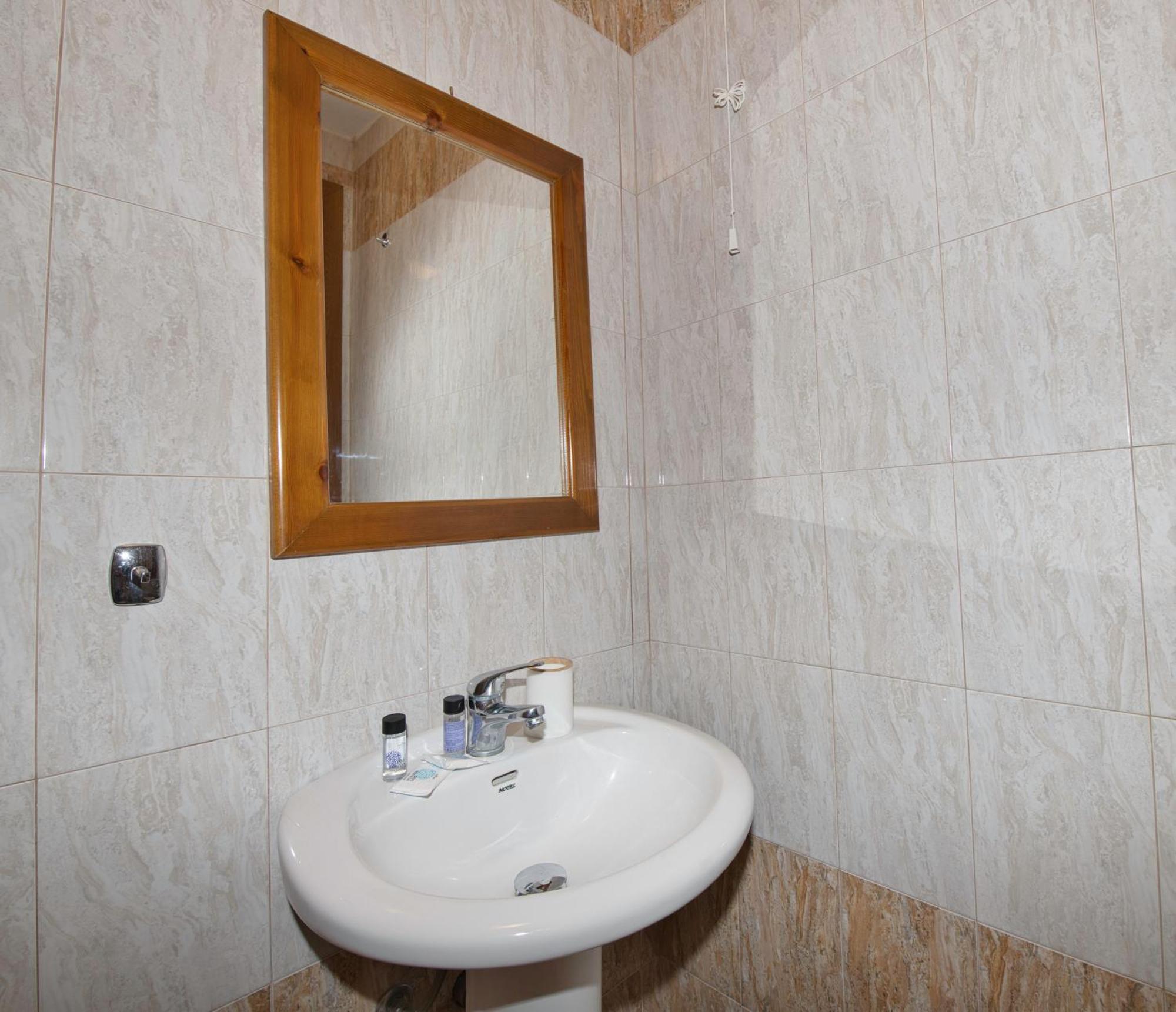 Naftilos Guest House Kala Nera Esterno foto