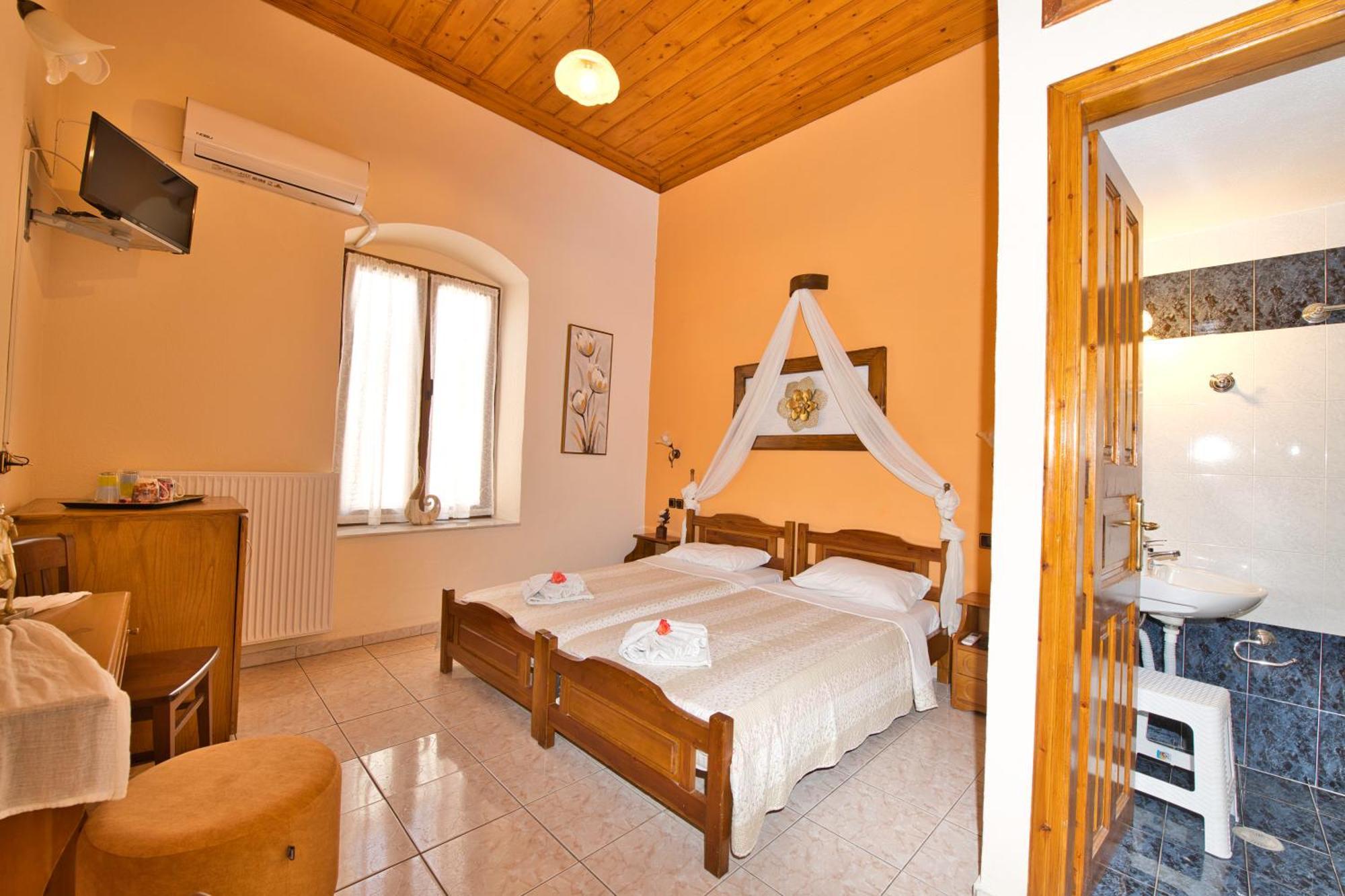 Naftilos Guest House Kala Nera Esterno foto