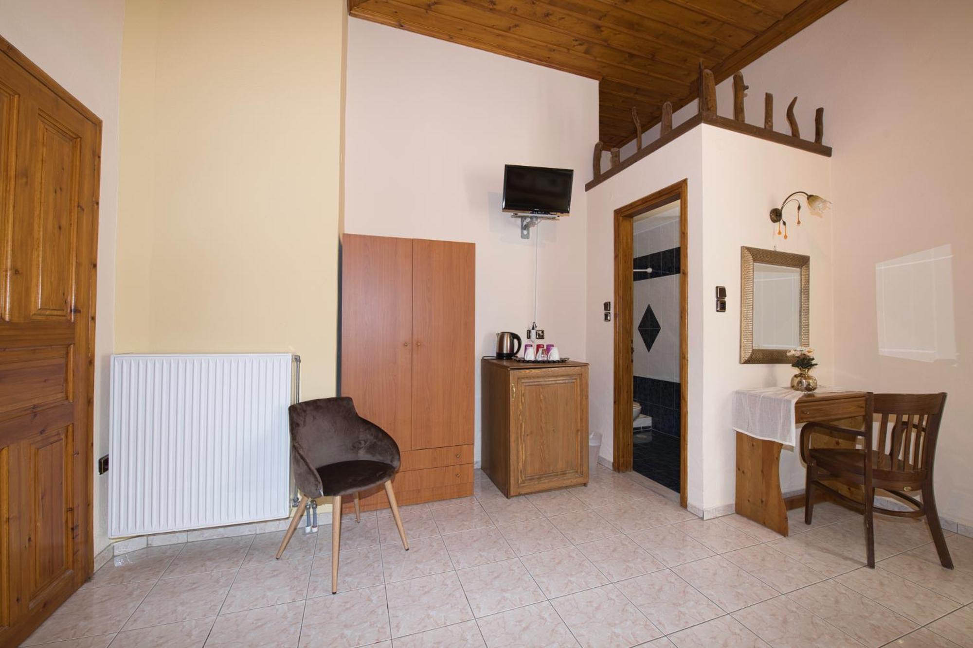 Naftilos Guest House Kala Nera Esterno foto