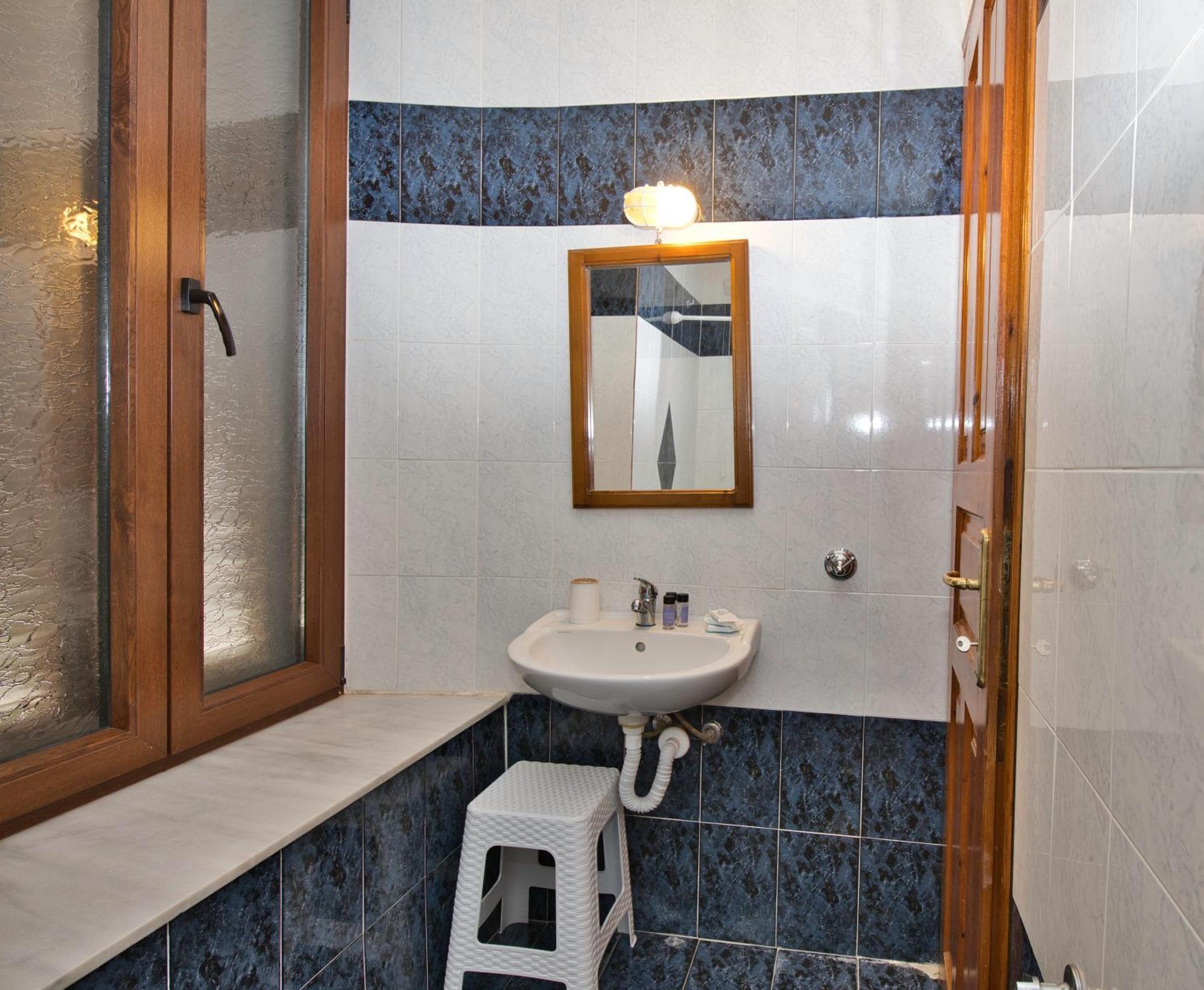 Naftilos Guest House Kala Nera Esterno foto
