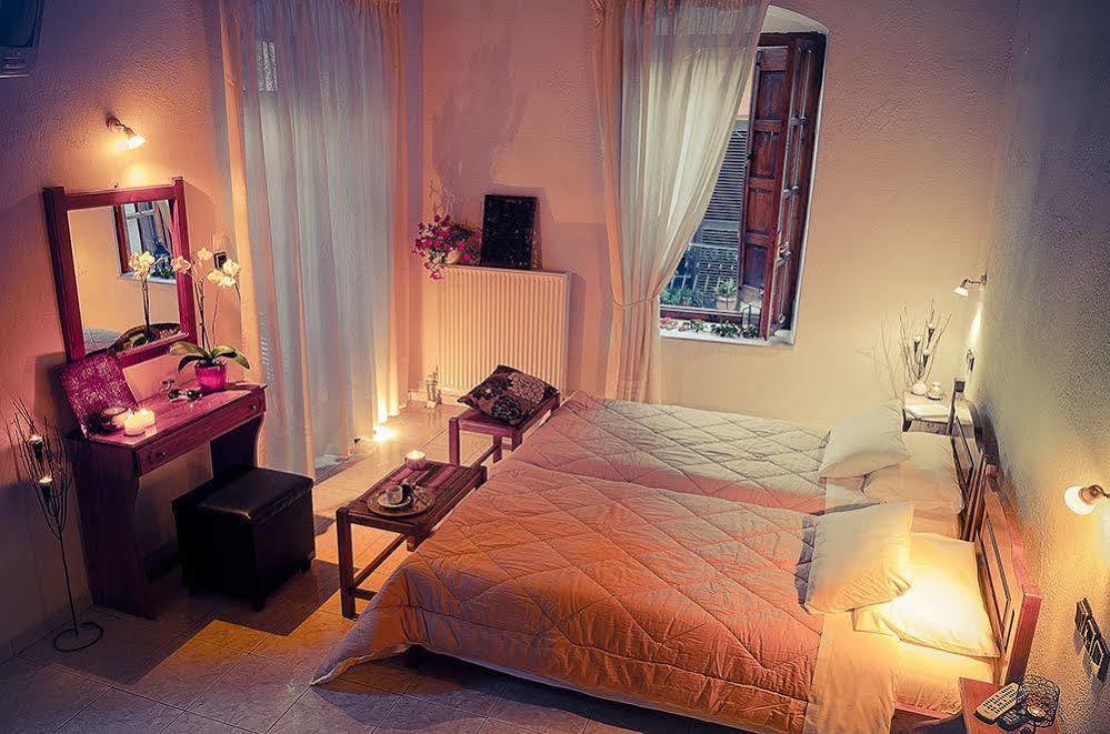 Naftilos Guest House Kala Nera Esterno foto
